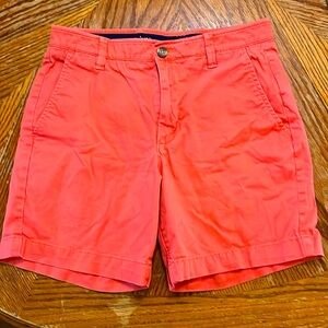 Men’s khaki shorts-color is coral